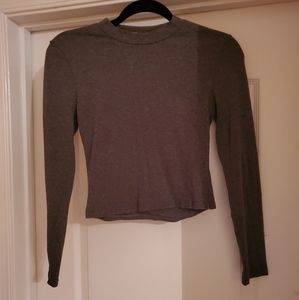 Long sleeve crop top